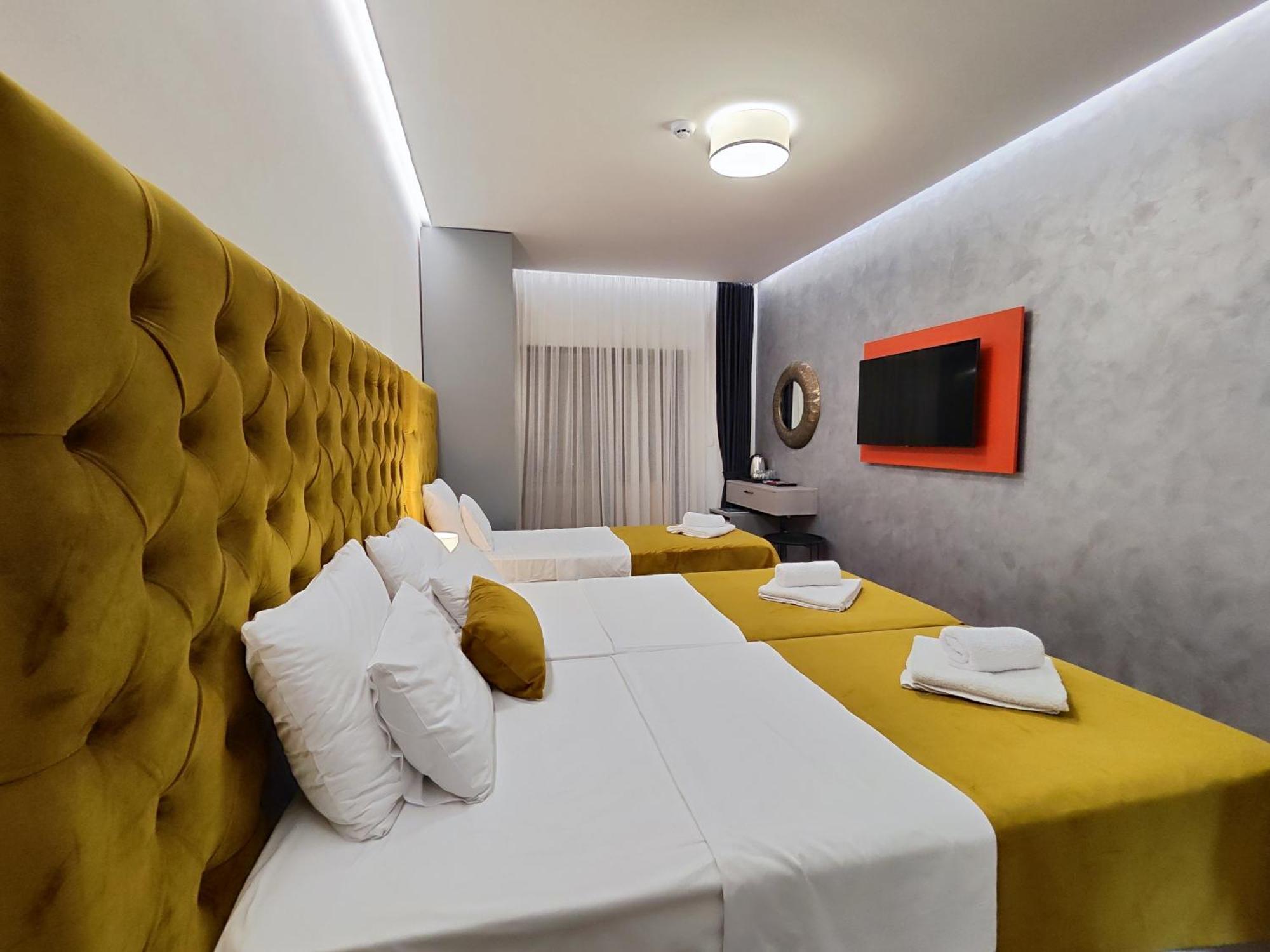 Lolo Luxury Rooms & Suites 부드바 외부 사진